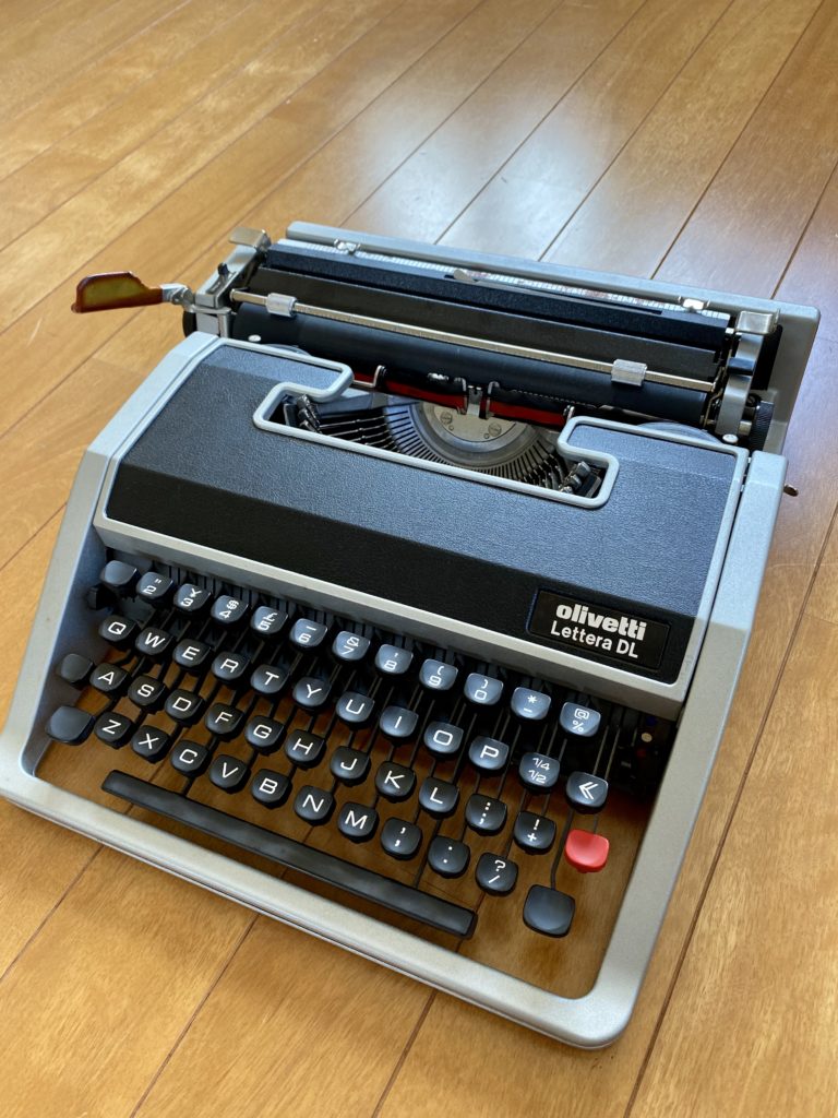 Typewriter olivetti Lettera DL - オリベッティ